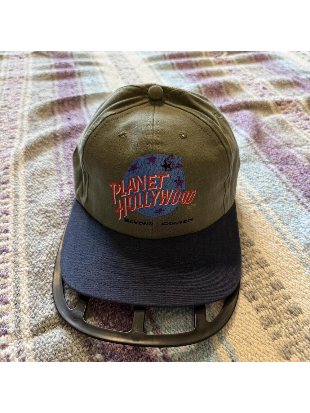 Vintage 90s RARE Planet Hollywood Hat Logo Spell Out Snap Back Trucker OSFA